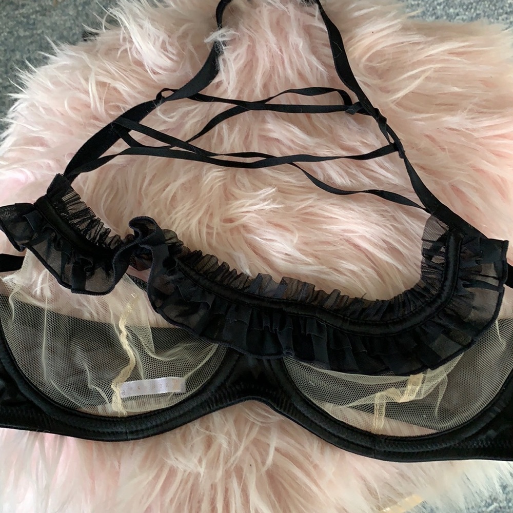 Savage X Fenty Super Sexy Mesh Ruffle Bra